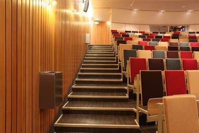 TU Eindhoven collegezaal 4 - Fibrocit Seating Projects